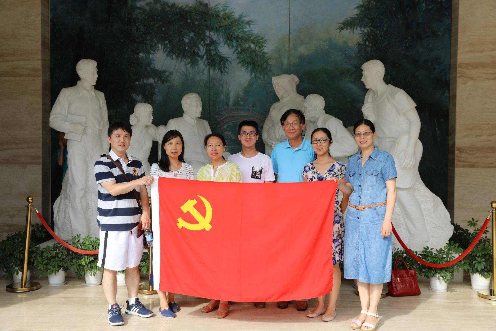学习陈云五种精神，争做“两学一做”先锋 ——计算机科学与3777金沙娱场城师生党员赴陈云纪念馆参观学习