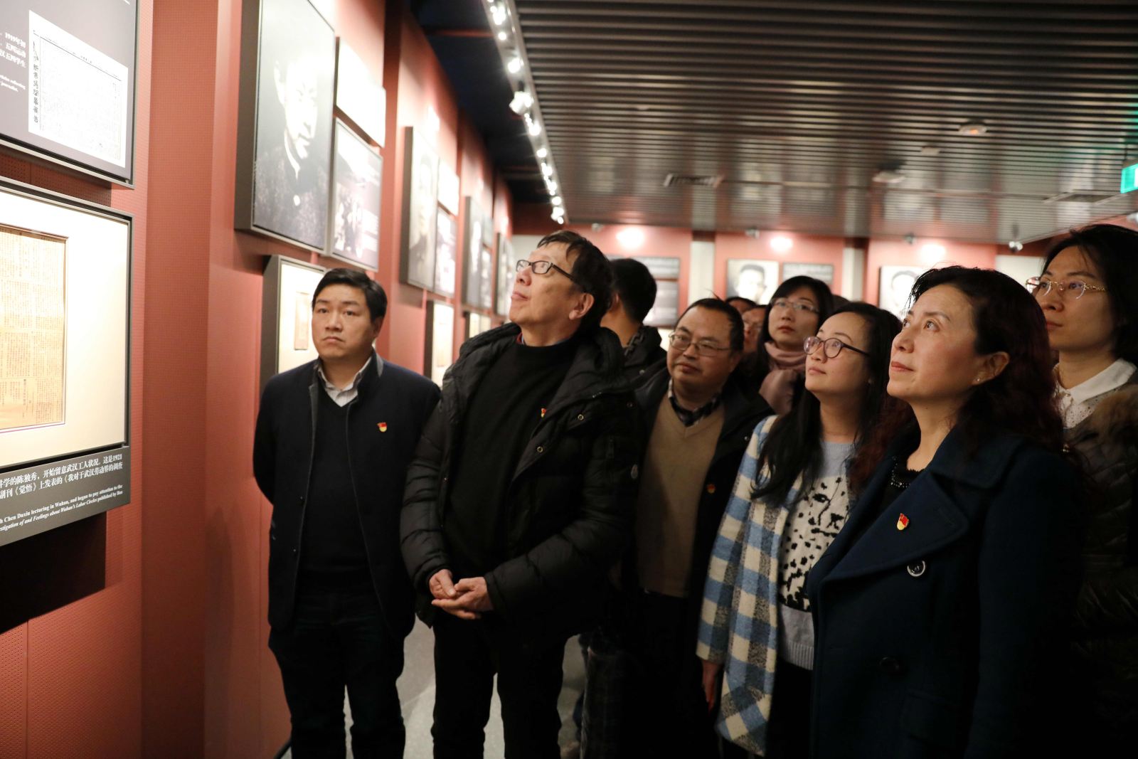 不忘初心，继续前行——计算机科学与3777金沙娱场城党委委员瞻仰中共一大会址重温入党誓词