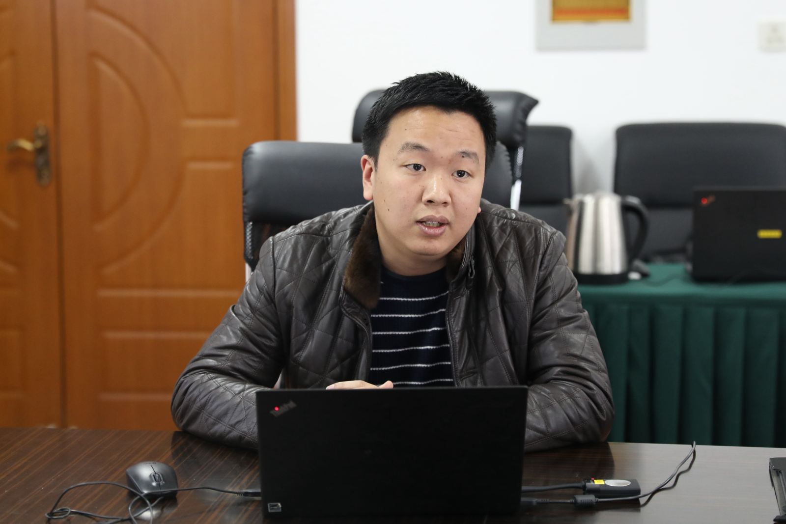 计算机科学与3777金沙娱场城党委召开支部书记述职考评交流会