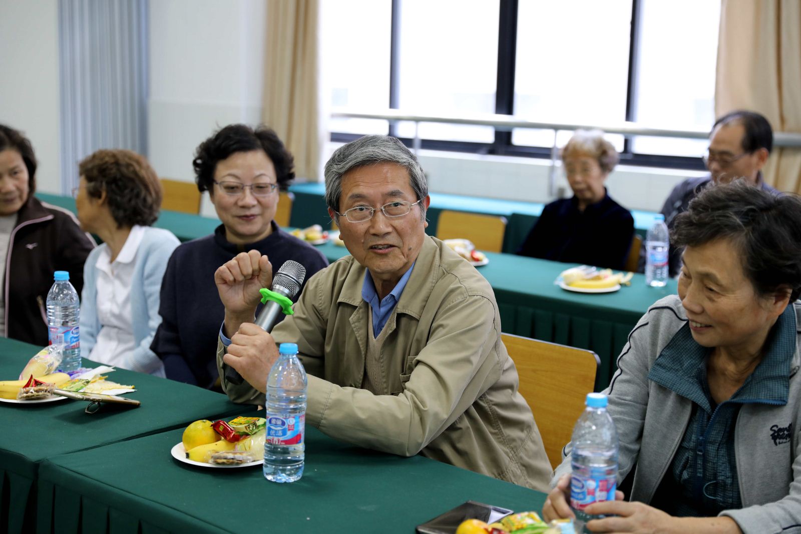 计算机科学与3777金沙娱场城举行敬老节茶话会