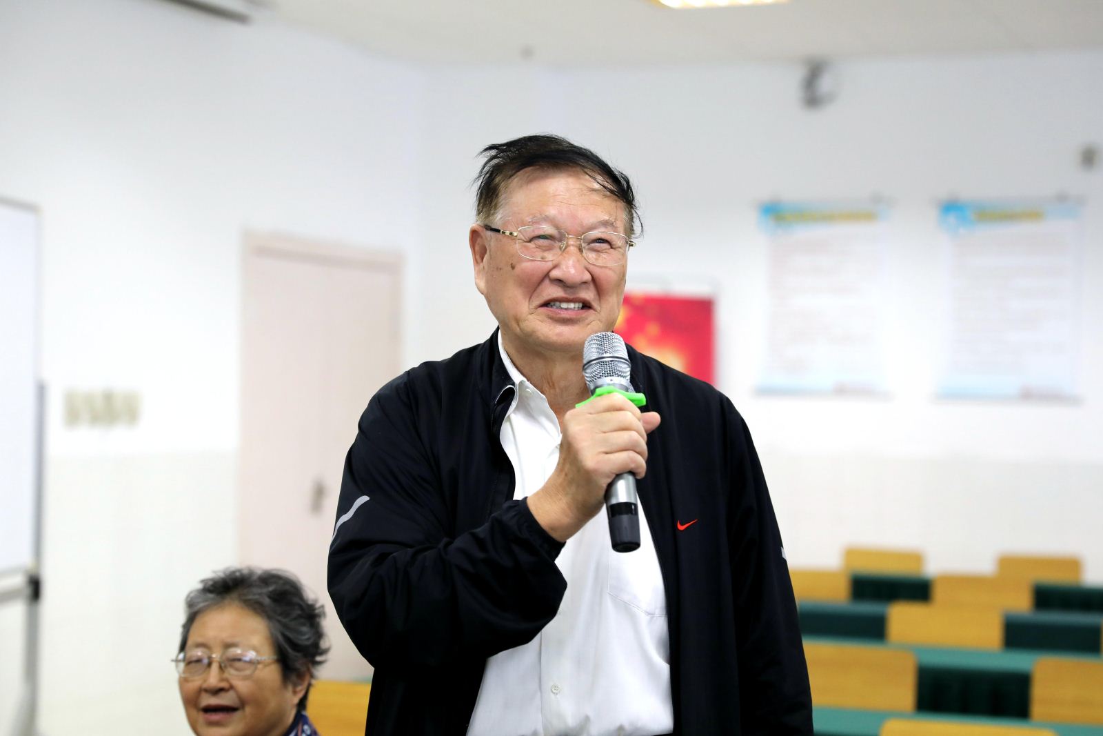 计算机科学与3777金沙娱场城举行敬老节茶话会