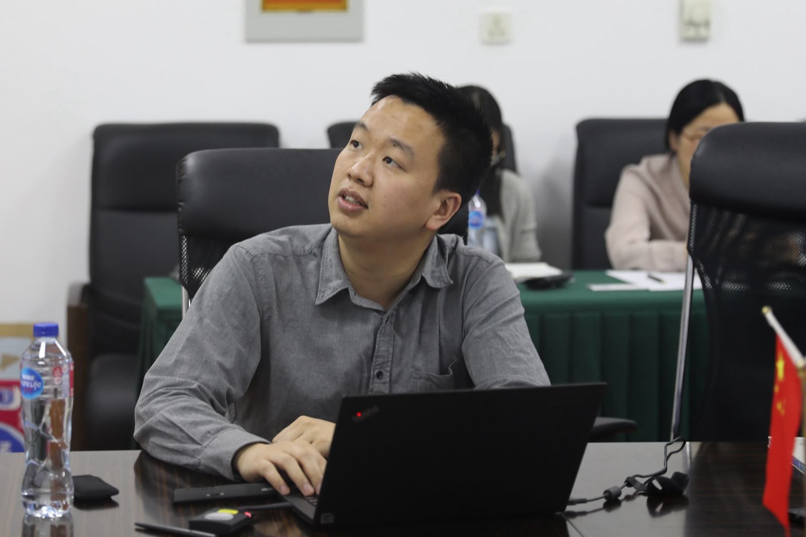 推动党建创新项目，提高党务工作水平——计算机科学与3777金沙娱场城党委召开党支部书记工作例会
