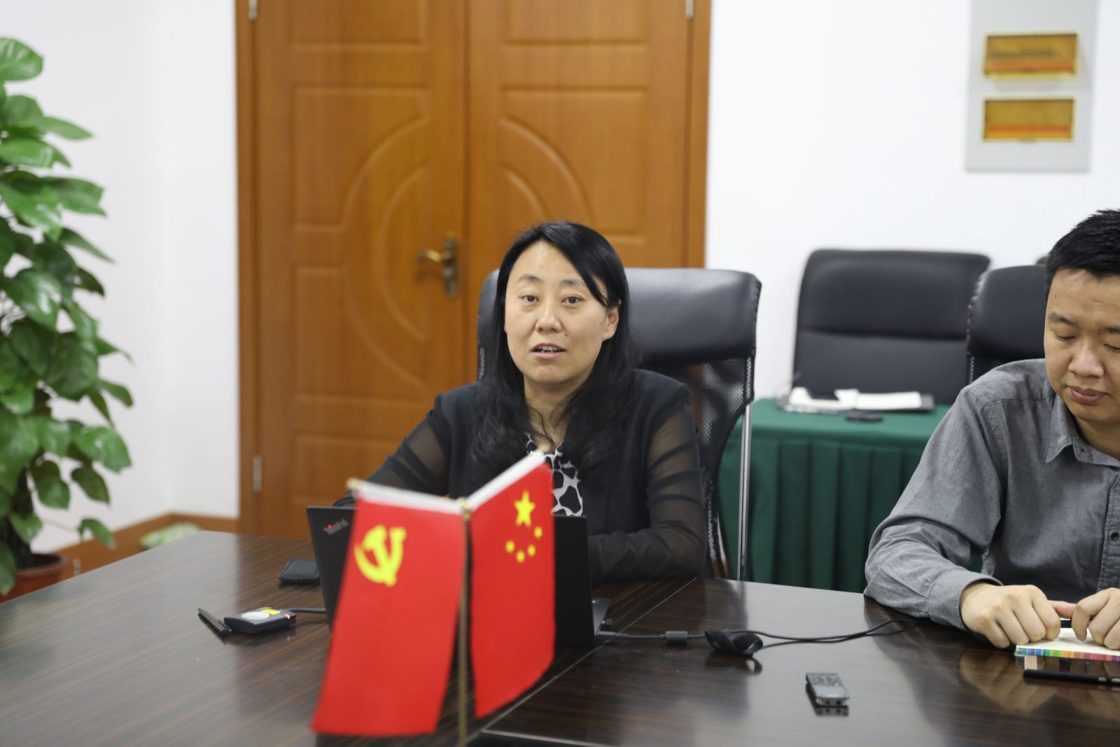 推动党建创新项目，提高党务工作水平——计算机科学与3777金沙娱场城党委召开党支部书记工作例会