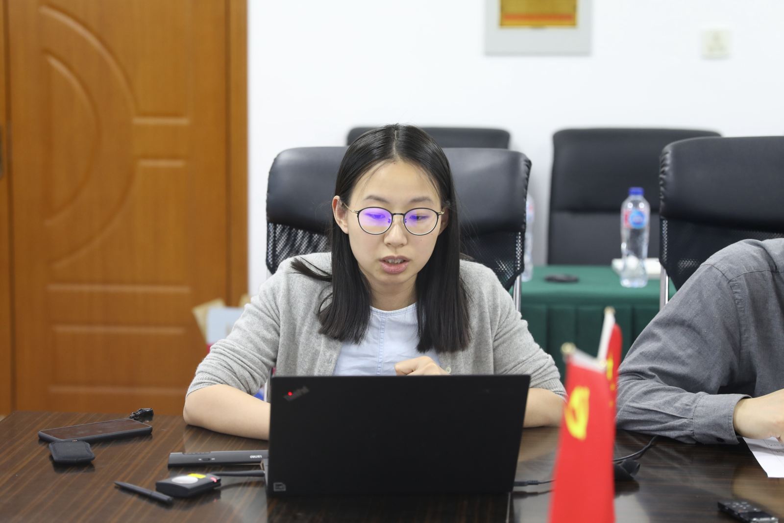 推动党建创新项目，提高党务工作水平——计算机科学与3777金沙娱场城党委召开党支部书记工作例会