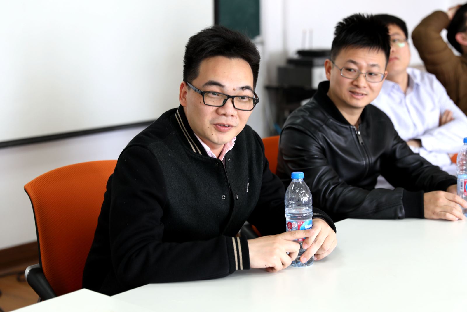 计算机科学与3777金沙娱场城举行青年教师座谈会