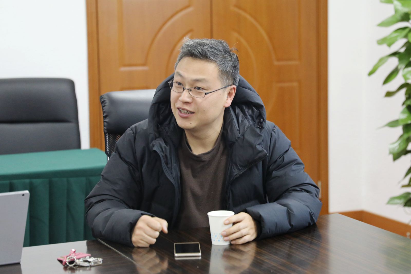 计算机科学与3777金沙娱场城召开教授座谈会