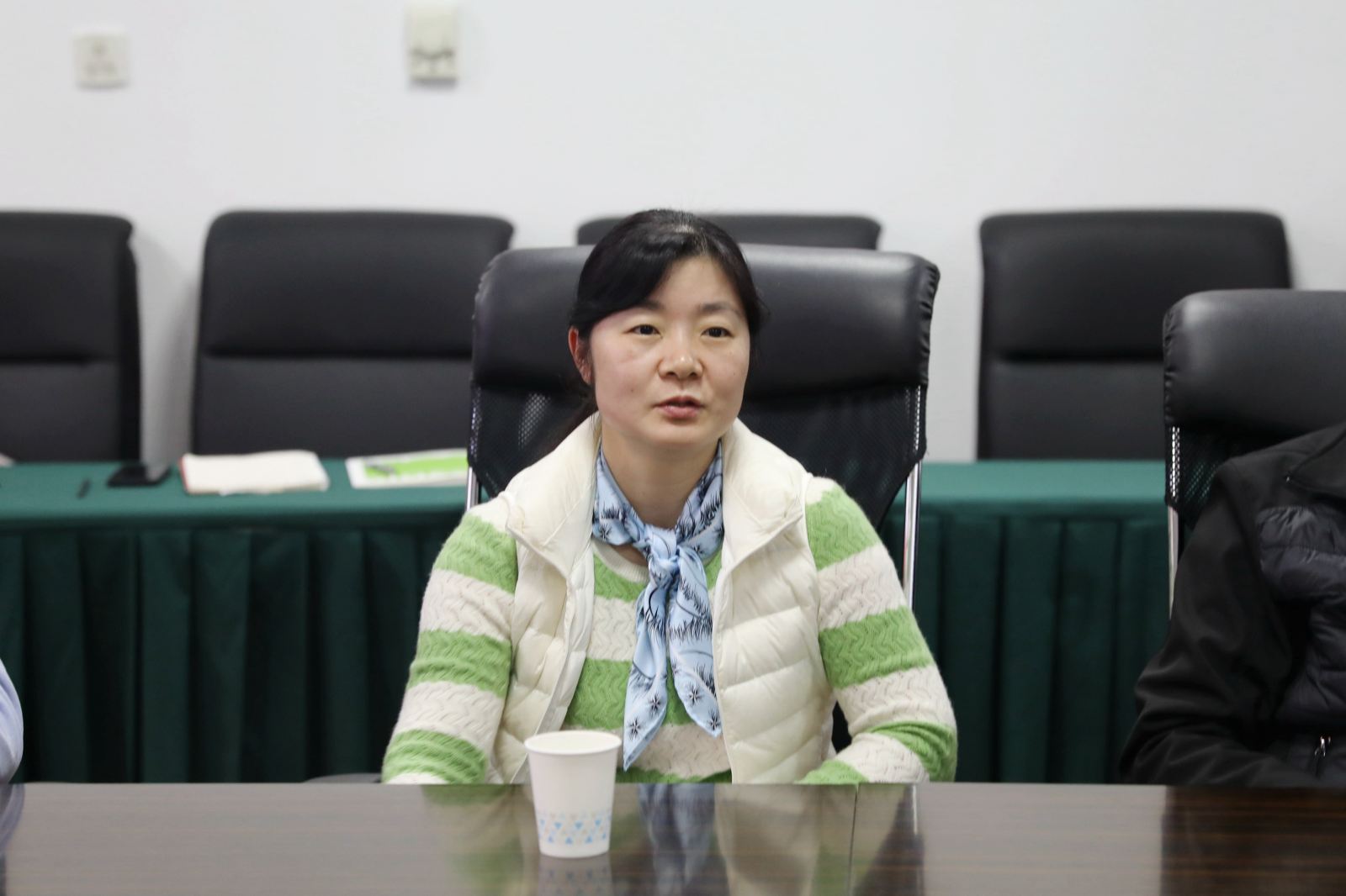 计算机科学与3777金沙娱场城召开教授座谈会